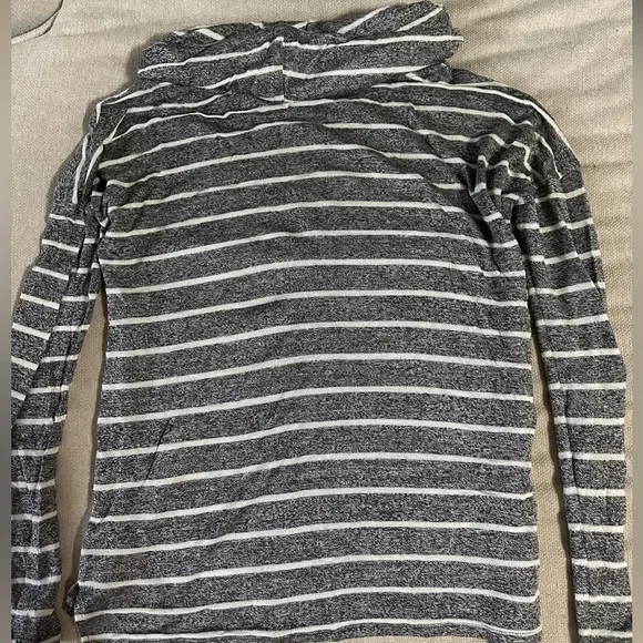 Sweater - Picture 3 of 3